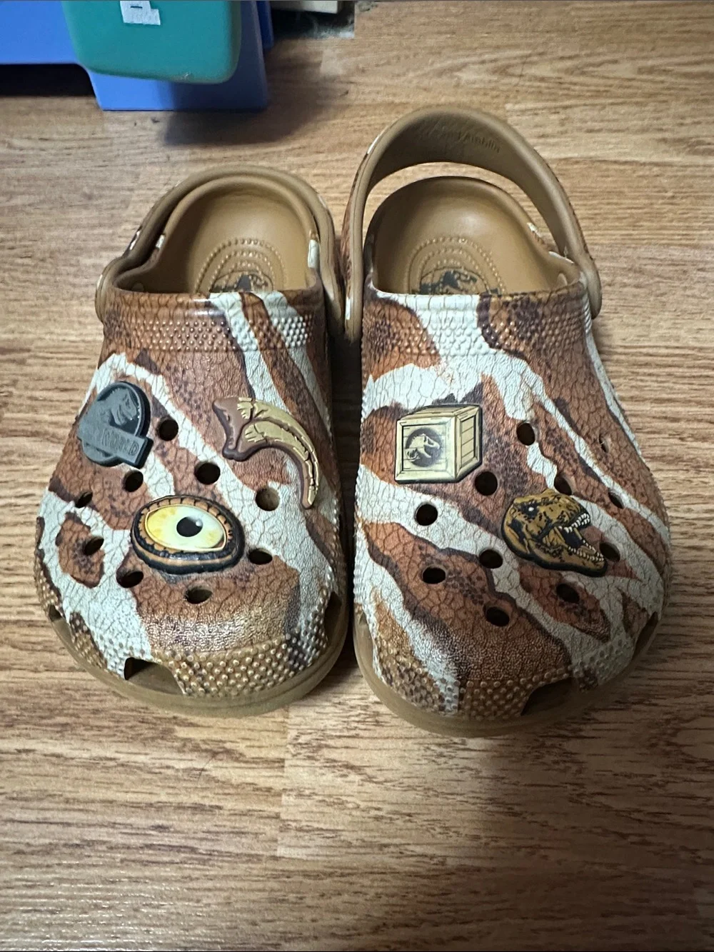 Crocs kids Jurassic World size J1